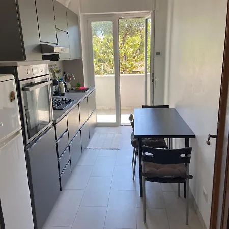 Apartment Rome, With Park View *