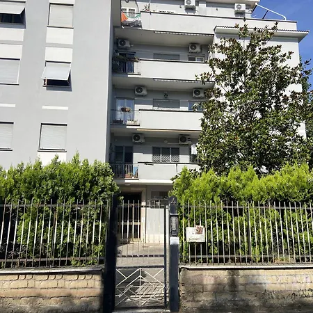 Rome, With Park View Apartamento